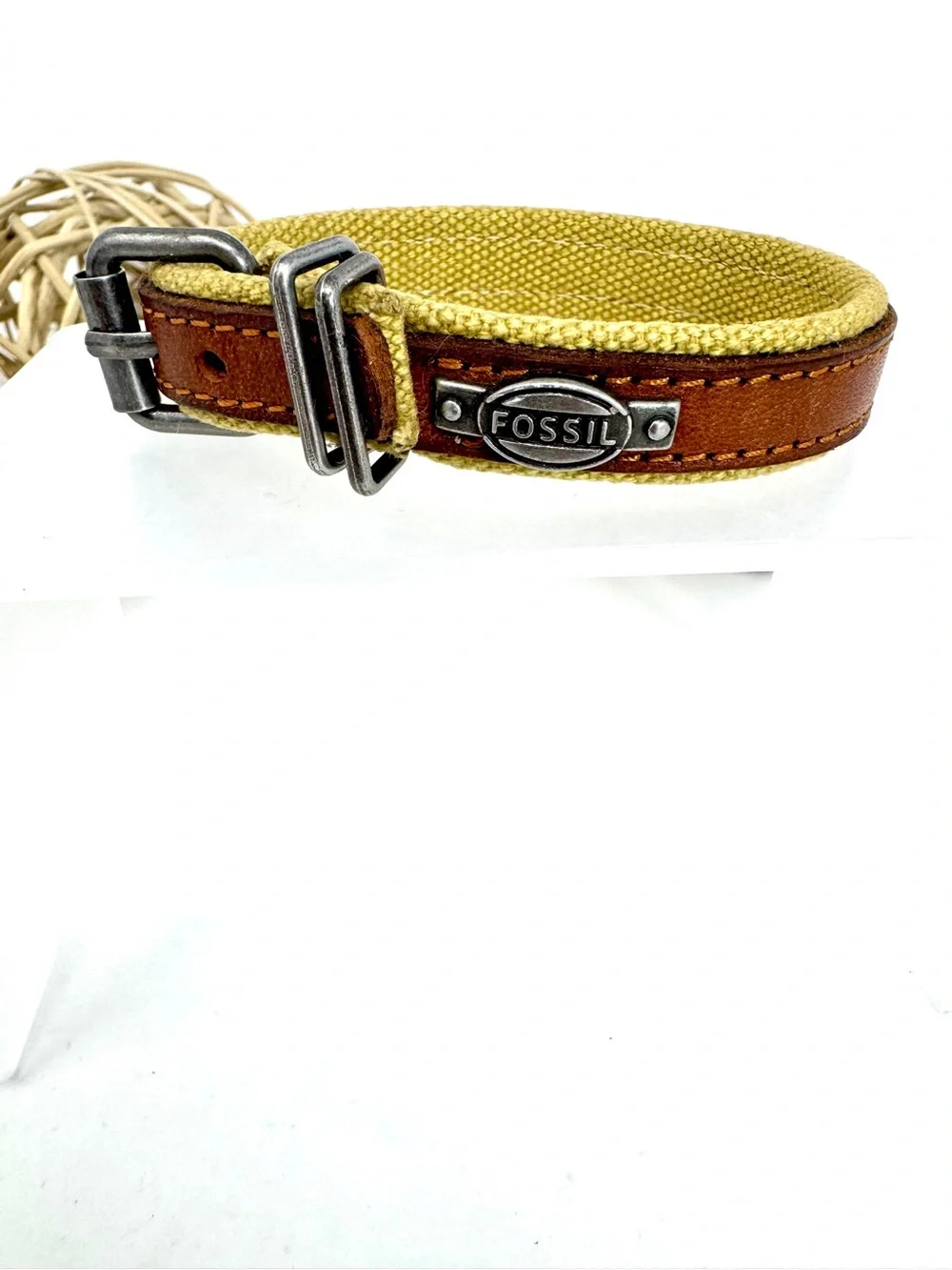 Fossil Men’s Everett Color Pop Leather Strap Bracelet